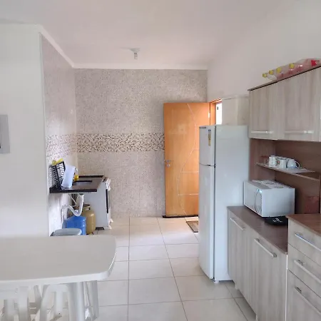 Apartamento confortável em Maranduba-3
